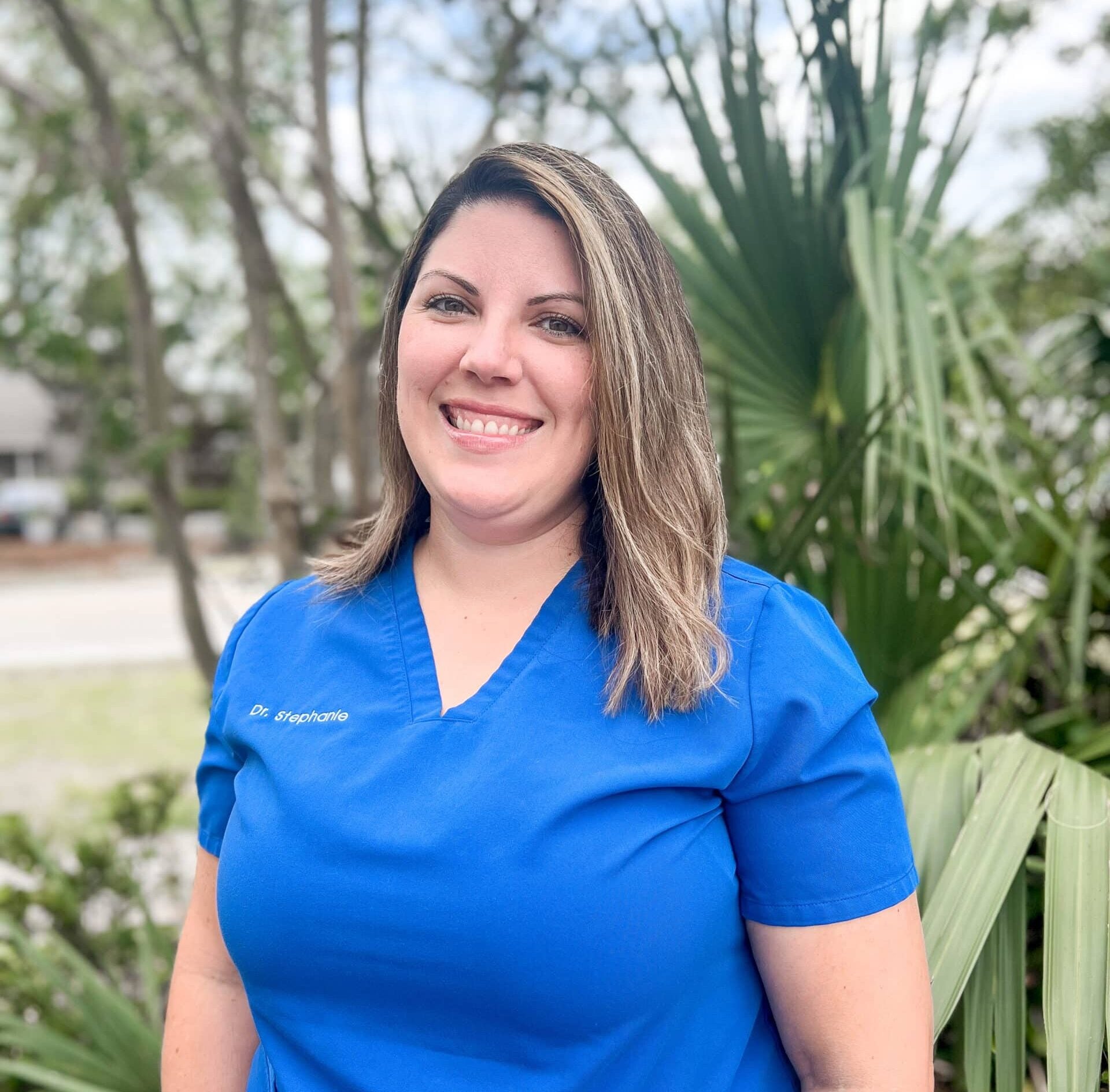 Dr. Stephanie Acevedo-DeCandis, General Dentist